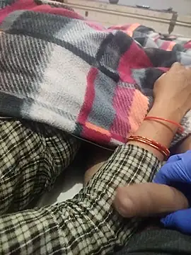 indian couple4 online show from December 2025 05:06:02 PM