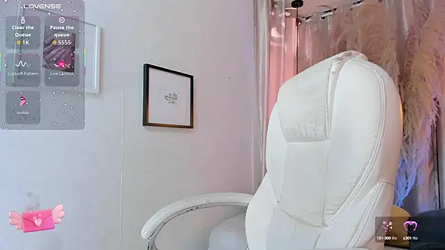 iiangel  online show from September 2025 11:45:02 AM