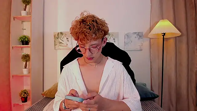 iiangel  online show from February 2026 03:56:02 AM