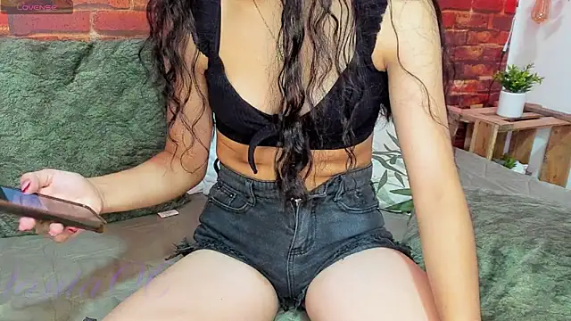 TANIA 06 online show from March 2025 04:21:01 PM