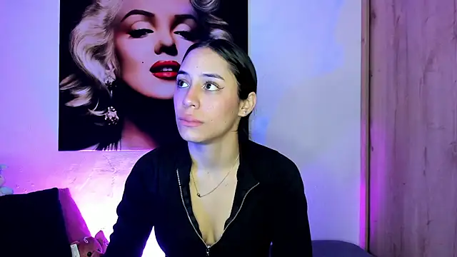 TANIA 06 online show from November 2025 01:22:02 PM