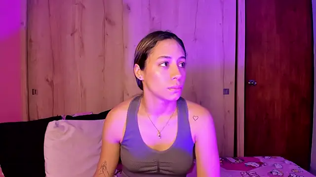 TANIA 06 online show from May 2026 01:08:02 PM