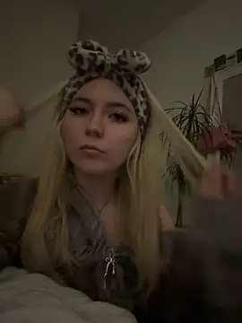 Blondie Sofia Essexbabe online show from March 2025 10:52:02 PM