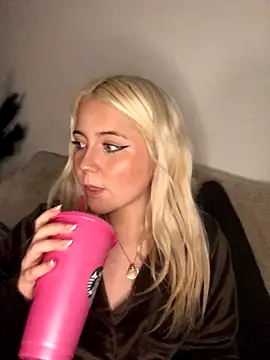 Blondie Sofia Essexbabe online show from December 2025 11:33:02 PM