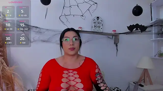 emily-777 online show from October 2025 09:15:02 PM