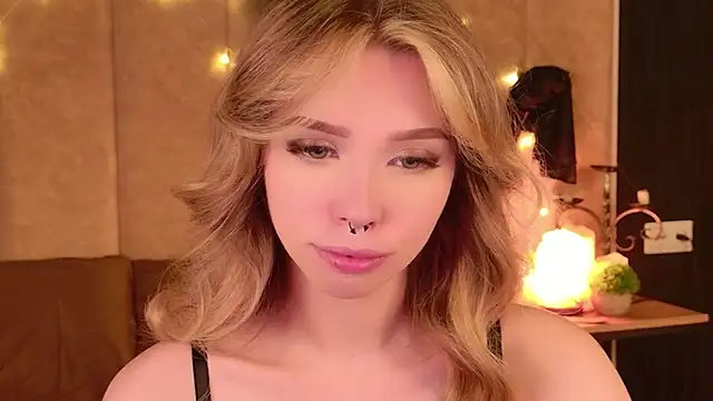 Sierra Fane online show from May 2026 06:11:02 AM