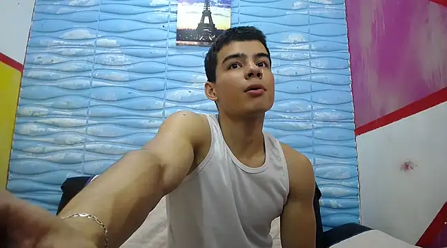 seigfried0 online show from February 2025 07:15:02 PM