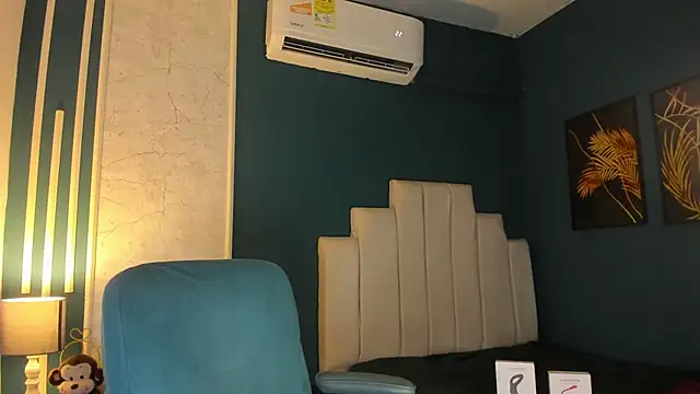 Allex Cano online show from March 2025 09:55:01 AM