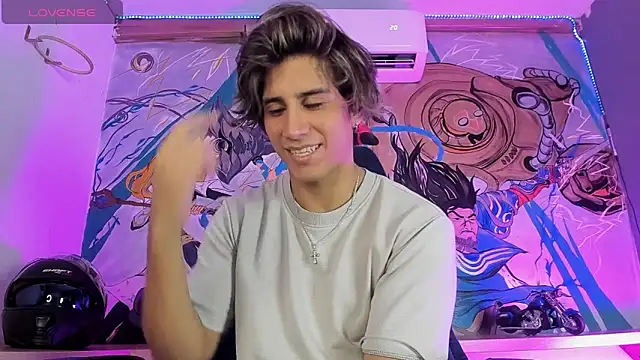 Allex Cano online show from September 2025 07:15:02 PM