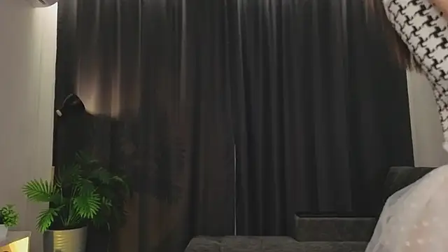 Nerdy Amy online show from November 2025 03:54:02 PM