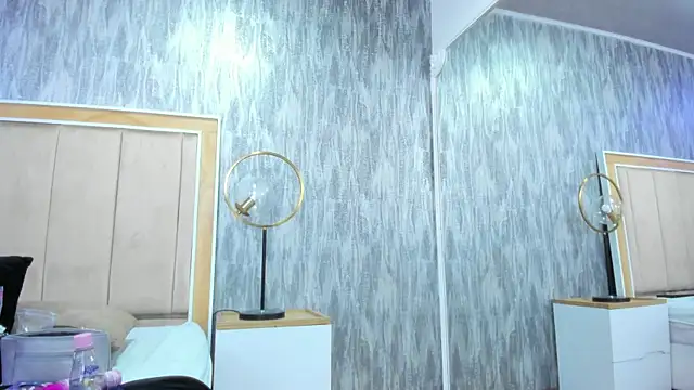 NahomyCarther online show from September 2025 03:41:02 AM