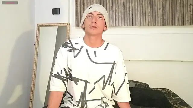 aron and paula online show from September 2025 02:48:02 AM