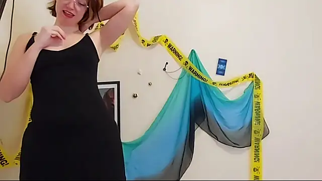 Elise Nyx online show from November 2025 03:00:02 PM