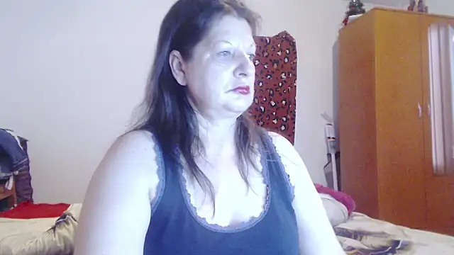 Snapshot of ExtasyMature chatting on June 2026 05:18:02 PM ExtasyMature online show from June 2026 05:18:02 PM