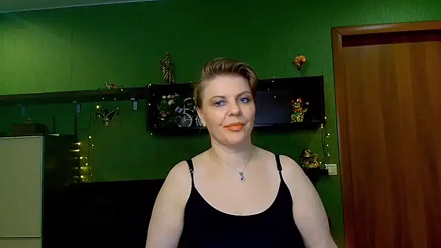 VeronikawGold online show from April 2026 07:59:02 PM