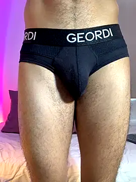 eross chipre  online show from November 2025 06:42:02 PM