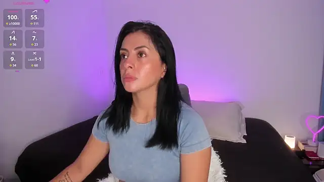 Snapshot of _lucianapalmer chatting on November 2025 01:12:02 PM lucianapalmer online show from November 2025 01:12:02 PM