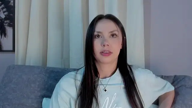 Celeste 99 online show from November 2025 11:32:01 PM