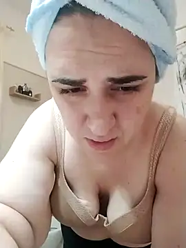 Dolcecurvy online show from November 2025 04:27:02 PM