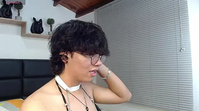 Snapshot of cheryl_bohareal chatting on March 2025 06:16:01 PM cheryl bohareal online show from March 2025 06:16:01 PM