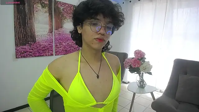 Snapshot of cheryl_bohareal chatting on March 2025 06:18:01 PM cheryl bohareal online show from March 2025 06:18:01 PM