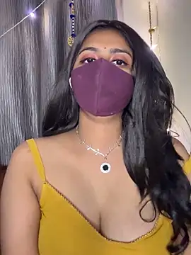 Dishasarmaa05 online show from October 2025 02:23:02 PM