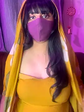 Dishasarmaa05 online show from December 2025 06:37:02 PM