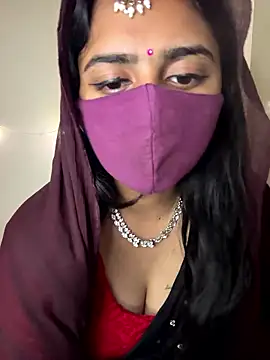 Dishasarmaa05 online show from January 2026 06:33:02 PM