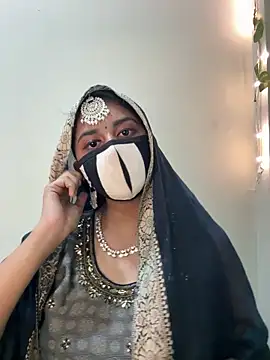 Dishasarmaa05 online show from February 2026 04:37:02 PM