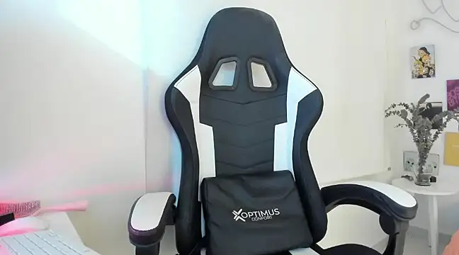 agaataa  online show from March 2025 01:13:01 AM