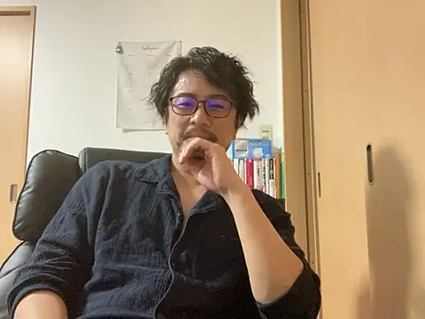 Snapshot of masato1115aa chatting on October 2025 02:52:02 PM masato1115aa online show from October 2025 02:52:02 PM