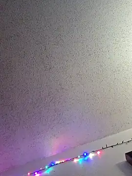 Smallone327 online show from December 2025 04:40:02 AM