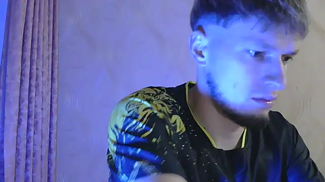 frama666 online show from October 2025 06:57:02 PM