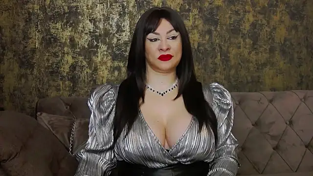 MistressAmberCrost online show from October 2025 06:28:01 AM