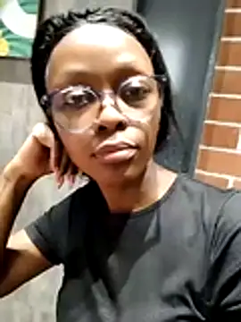 xxTatiannaxx online show from May 2026 02:03:02 PM