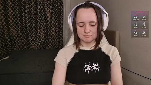 Snapshot of Luna_Loveee chatting on October 2025 03:17:01 AM Luna Loveee online show from October 2025 03:17:01 AM