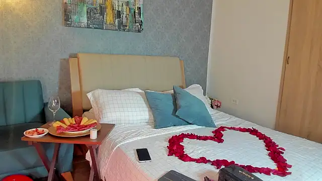 Snapshot of Lucia_Brown_ chatting on February 2026 03:53:02 PM Lucia Brown online show from February 2026 03:53:02 PM