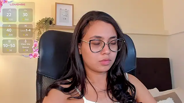 Lucia Brown  online show from July 2026 08:59:01 PM