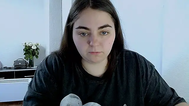 Snapshot of kitsune_8 chatting on April 2026 04:52:02 AM kitsune 8 online show from April 2026 04:52:02 AM