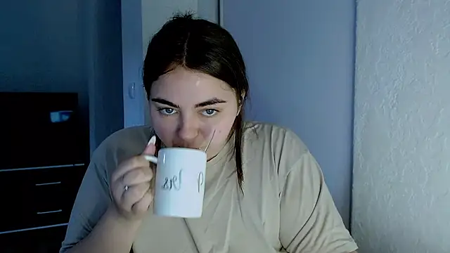 Snapshot of kitsune_8 chatting on May 2026 04:51:01 AM kitsune 8 online show from May 2026 04:51:01 AM