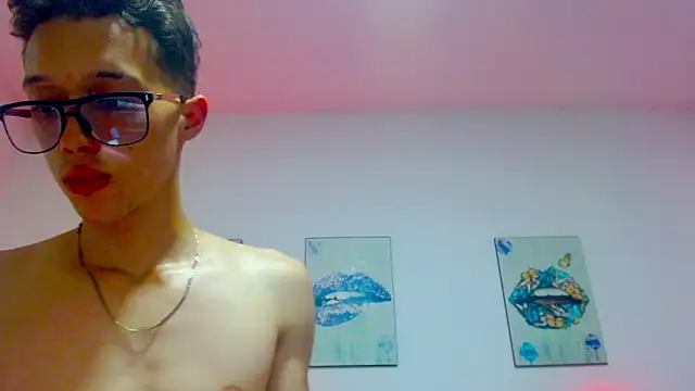 skinny bigcock02 online show from March 2025 07:43:02 PM