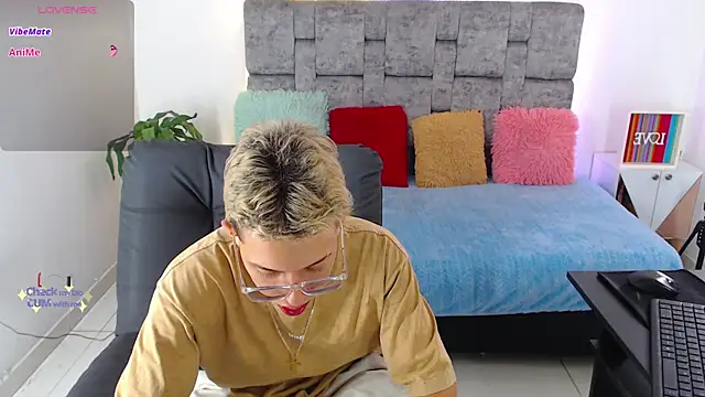 skinny bigcock02 online show from December 2025 08:51:01 PM