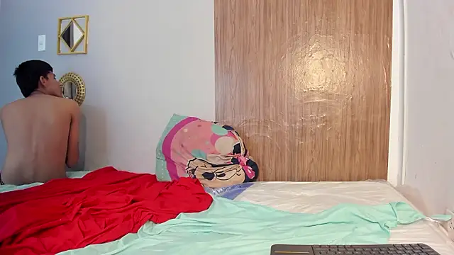 couple hotfox online show from March 2026 08:26:33 AM