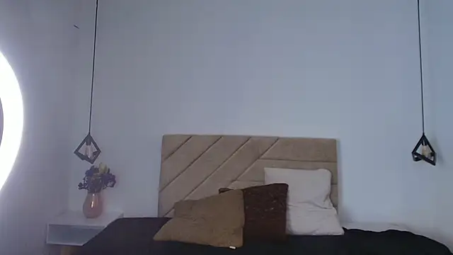 Natasha rose   online show from February 2026 02:05:01 AM