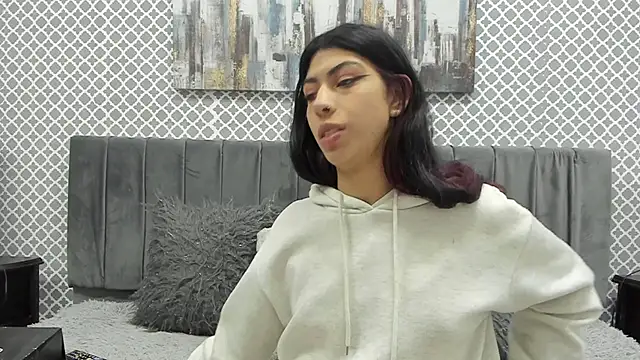 Cassie bloom online show from October 2025 04:04:02 AM