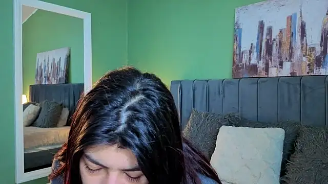 Cassie bloom online show from April 2026 08:39:01 PM