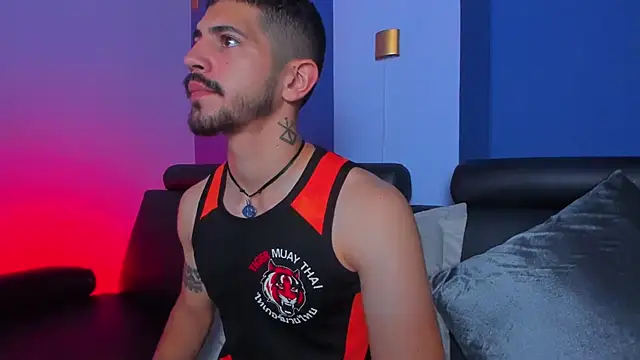 AlejandroStormm online show from October 2025 09:16:01 PM