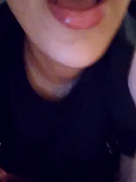 Snapshot of Sexlove1xo chatting on May 2026 02:38:01 AM Sexlove1xo online show from May 2026 02:38:01 AM