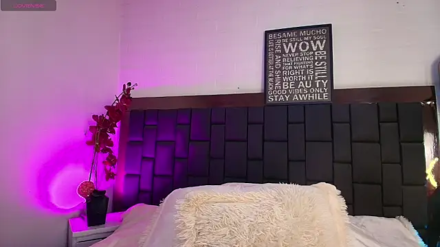 Lexi Howard  online show from December 2025 02:16:02 AM