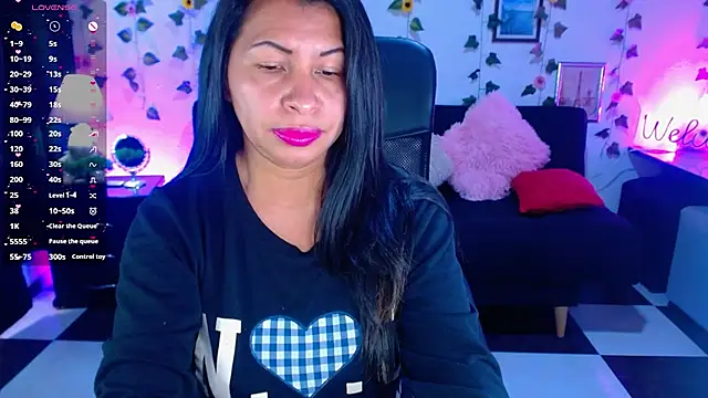 Snapshot of AbbyPrincessAGT chatting on September 2025 10:01:02 PM AbbyPrincessAGT online show from September 2025 10:01:02 PM